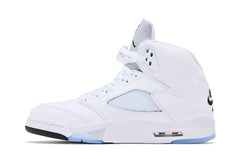 Retro White Metallic 5's HQ7978-103
