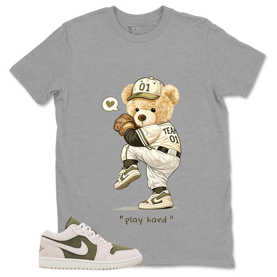 Green Medium Olive 1s Zadago Shirt Play Hard Bear Graphic
