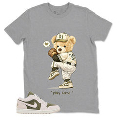 Green Medium Olive 1s Zadago Shirt Play Hard Bear Graphic