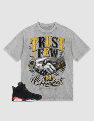 Washed T-shirt Trust Few  | Zadago